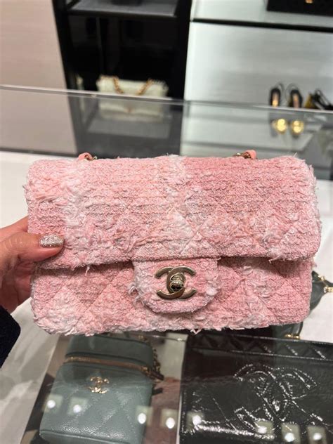 chanel pink tweed bag|chanel mini 22 pink.